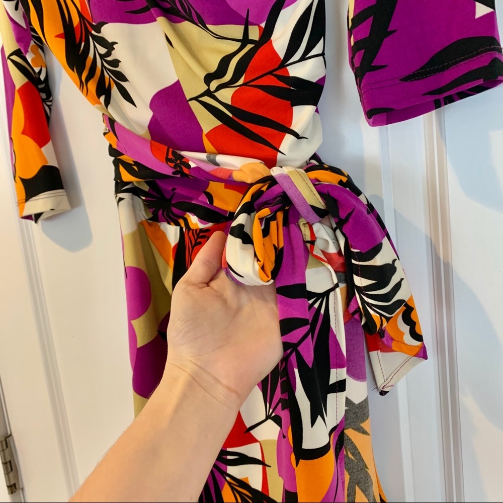 Wrap Style Dress - Picture 3 of 5
